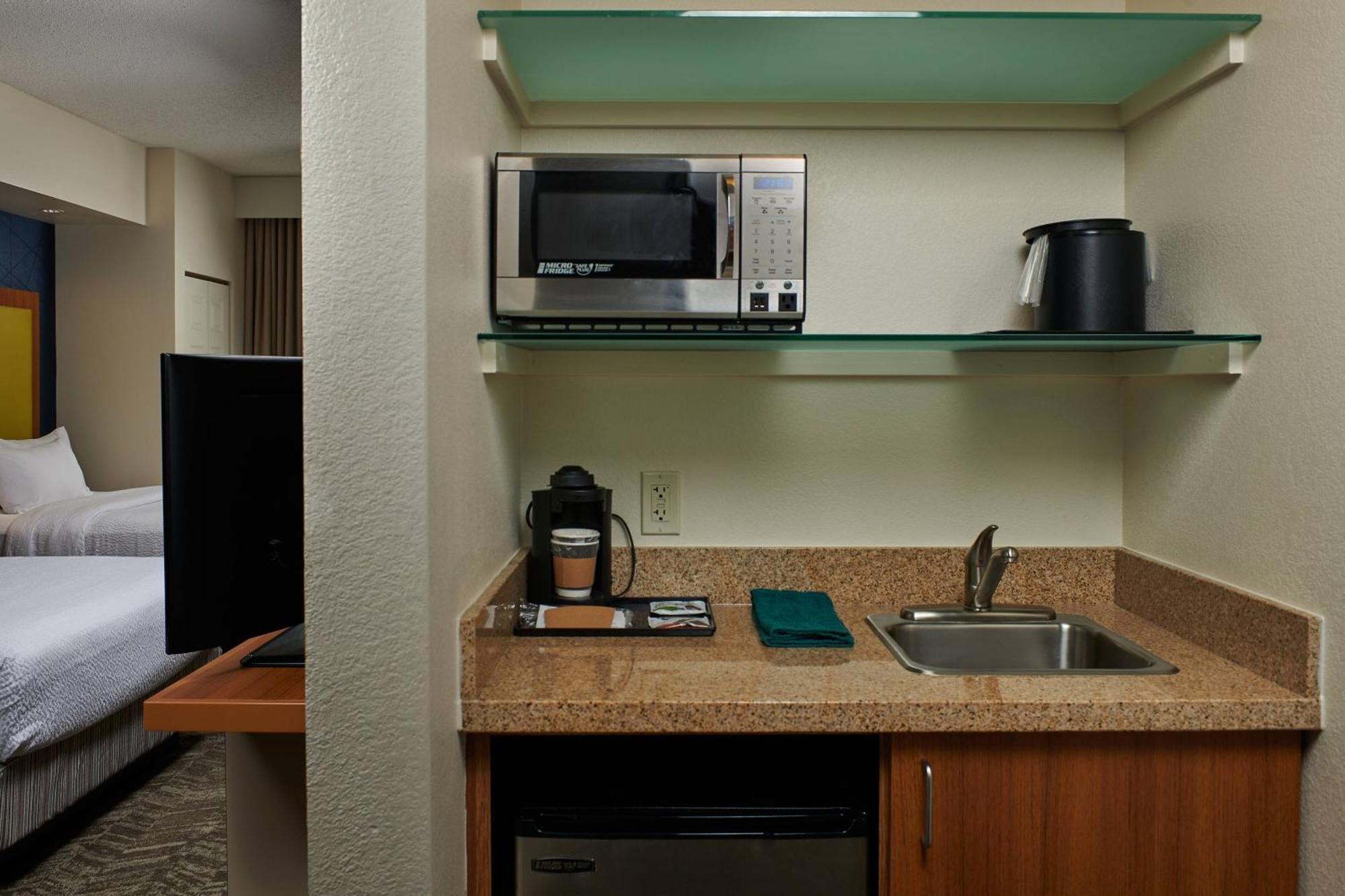 Springhill By Marriott North / Airport 3*