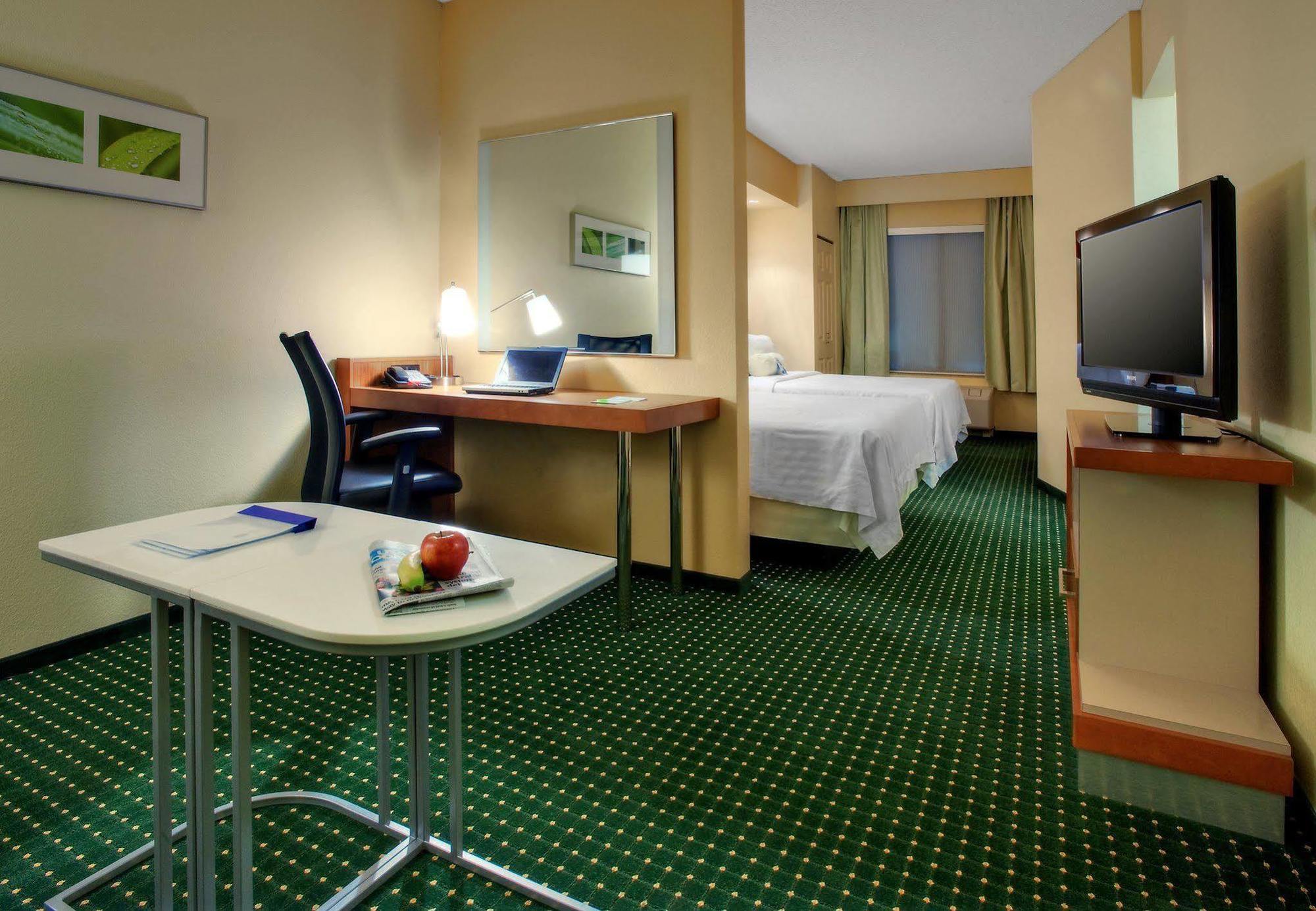 Springhill By Marriott North / Airport Hotel Baton Rouge