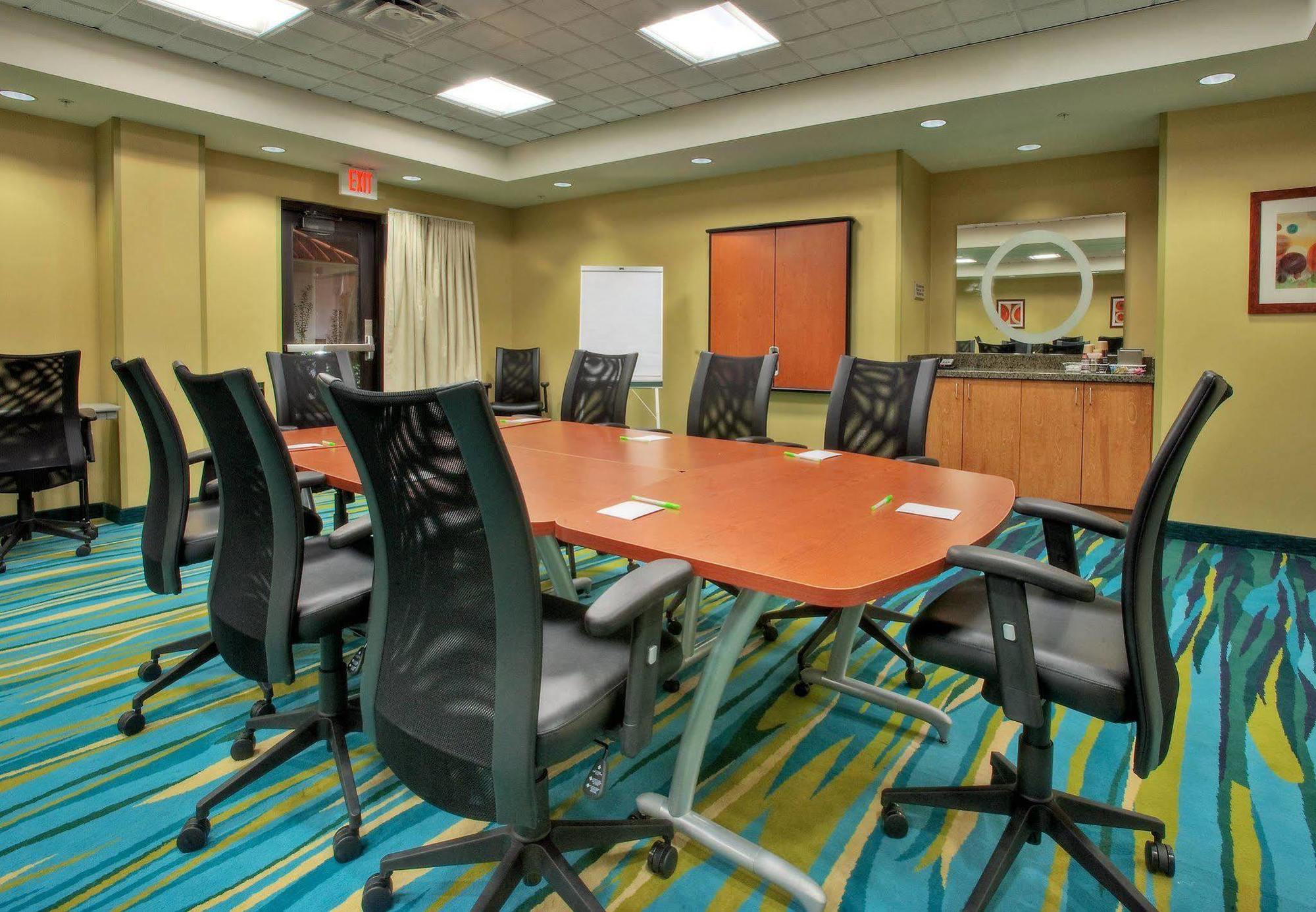 Springhill By Marriott North / Airport Hotel Baton Rouge